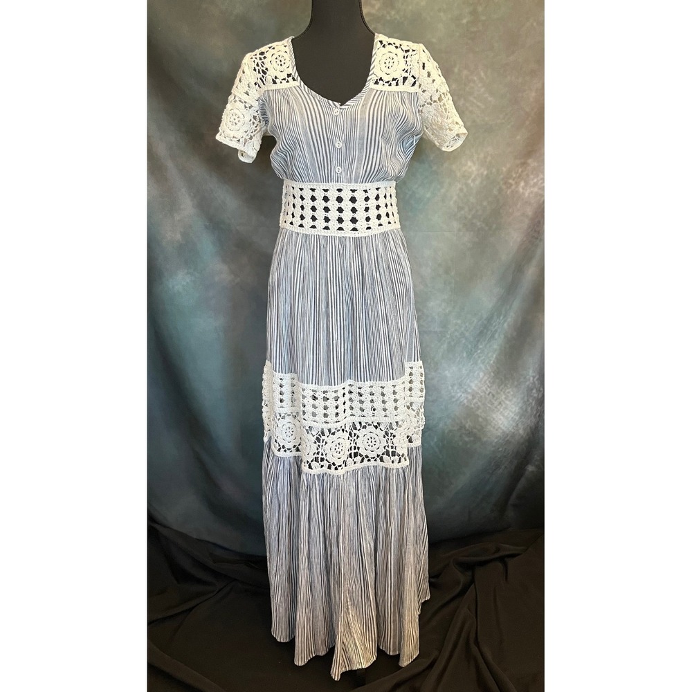 by Timo Striped Maxi Dress‎ Crochet Lace White Blue Short Sleeve Button Front
